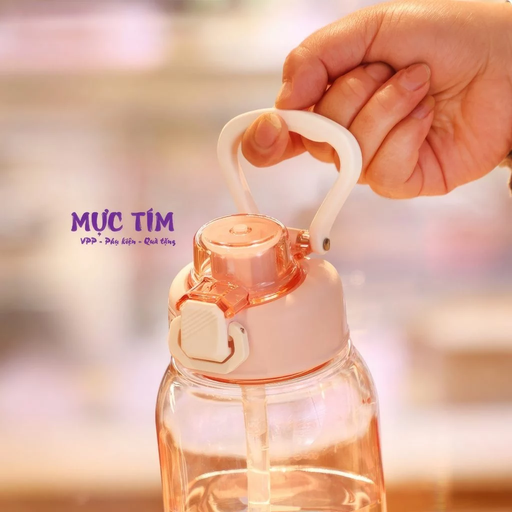 bình nước nhựa tide
