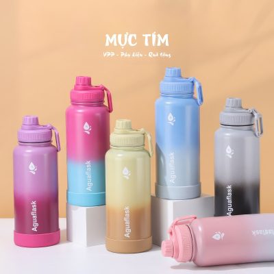 bình nước loang màu