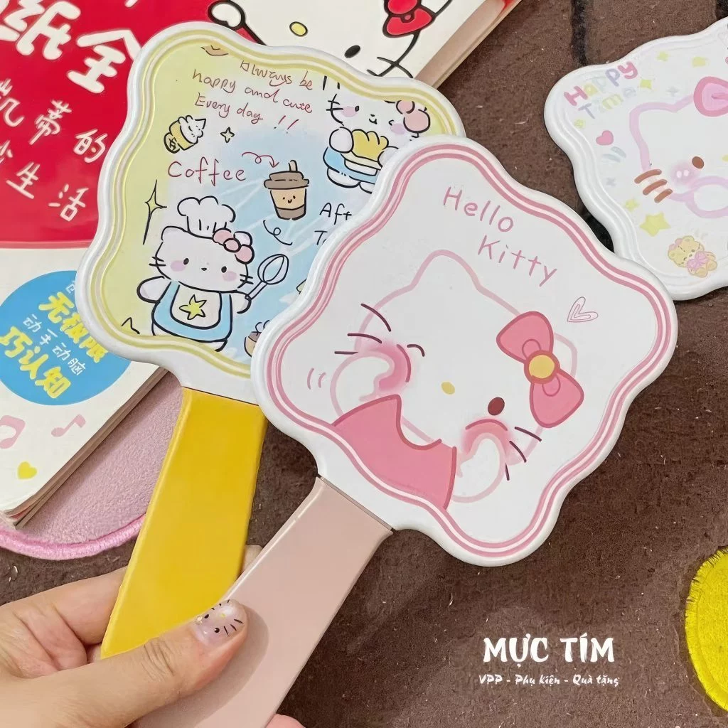 gương cầm tay hoạt hình